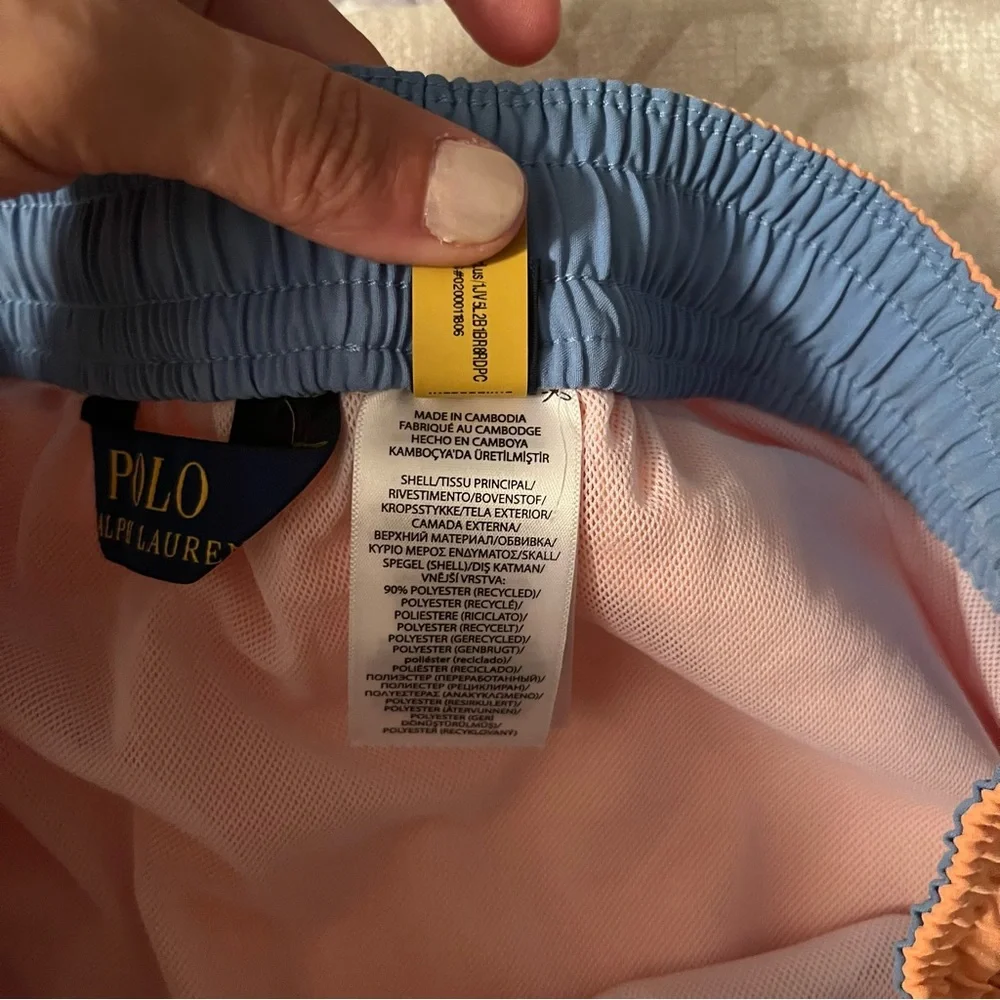 Polo Ralph Lauren 5.75in Traveler Classic Swim Trunk. Size Large.